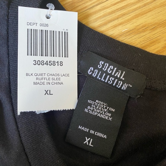 ⚰️⚰️”Death Before Dishonor” lace sleeves tee XL - Picture 14 of 16